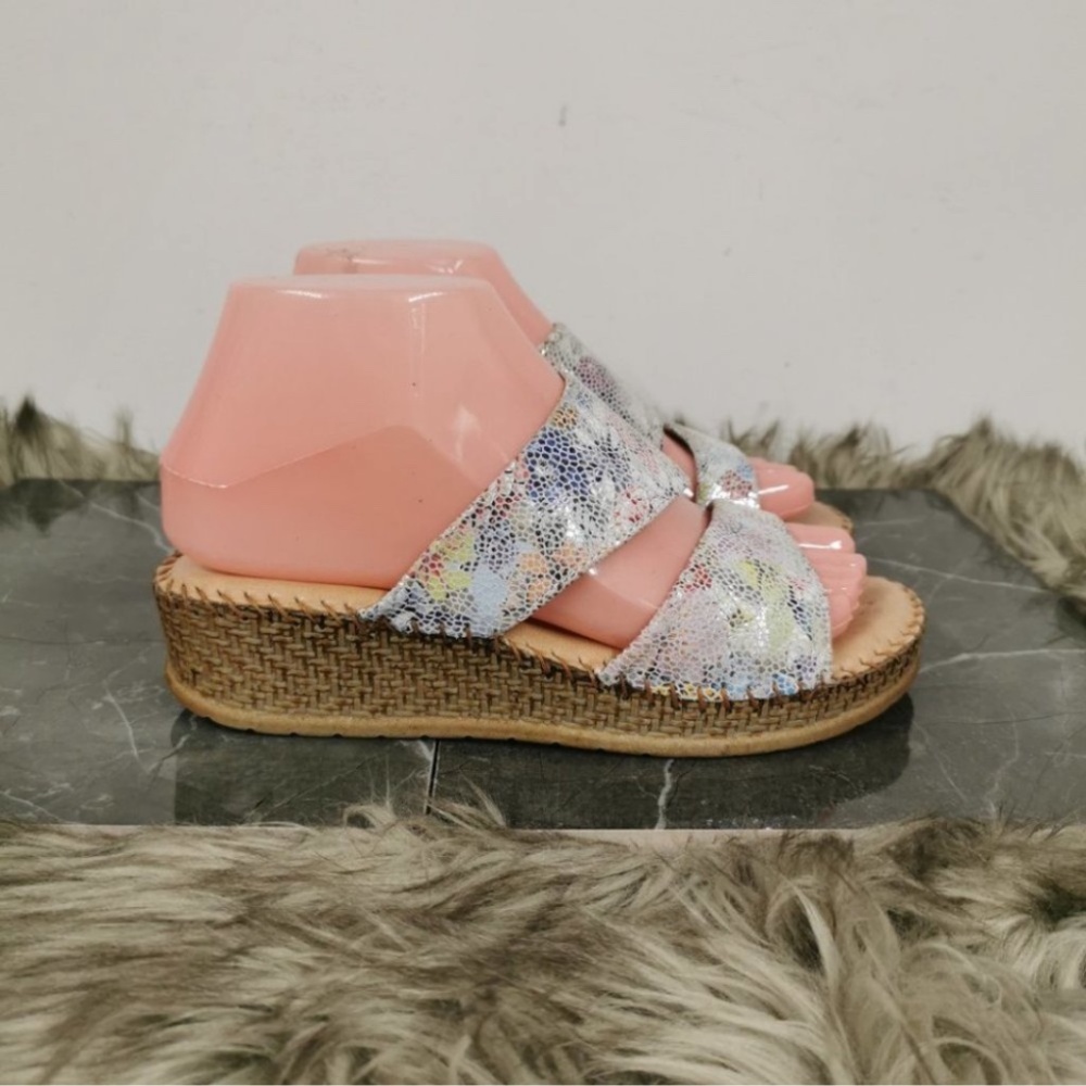 Salamander Leather Sandals Size 37 (6.5) - NEW